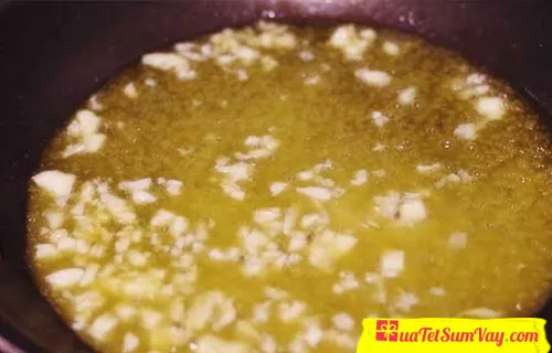 Công thức làm mực chiên bơ tỏi thơm ngon