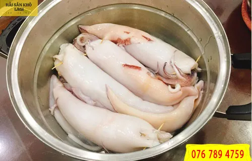 mực nhồi thịt hấp ngon miệng