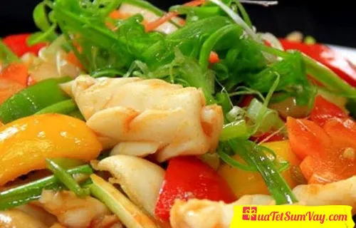 món mực xào chua ngọt