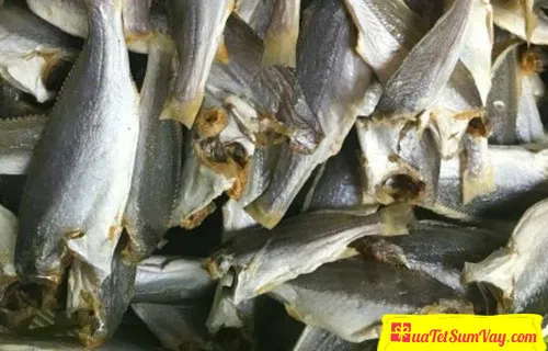 Khô cá đù nguyên con