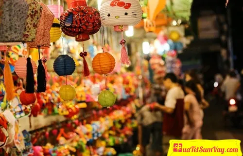 Phố đèn lồng Lương Nhữ Học Quận 5
