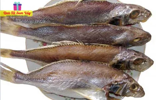 Khô cá đù nguyên con loại Lớn